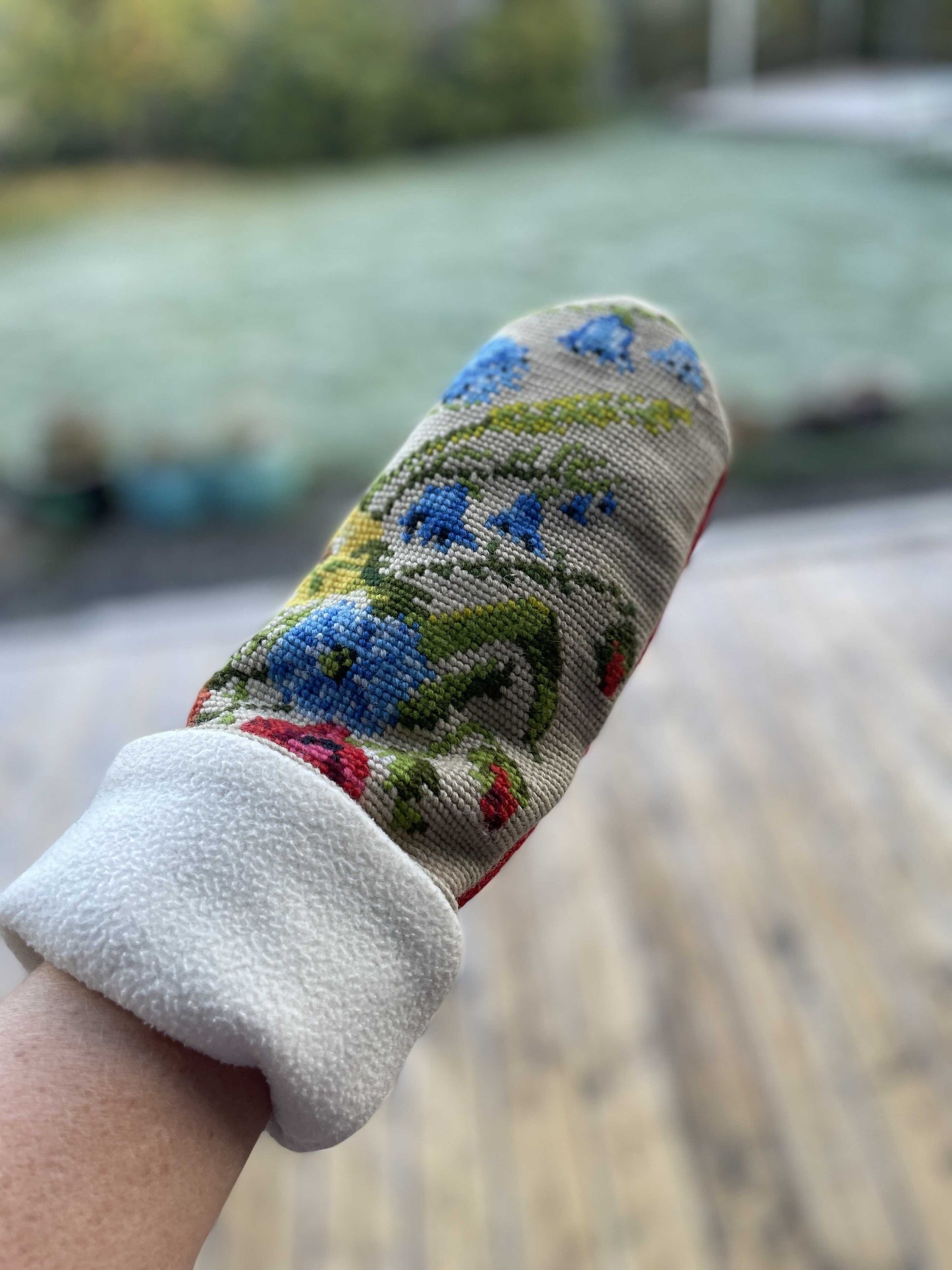 Luffer Røde med broderi