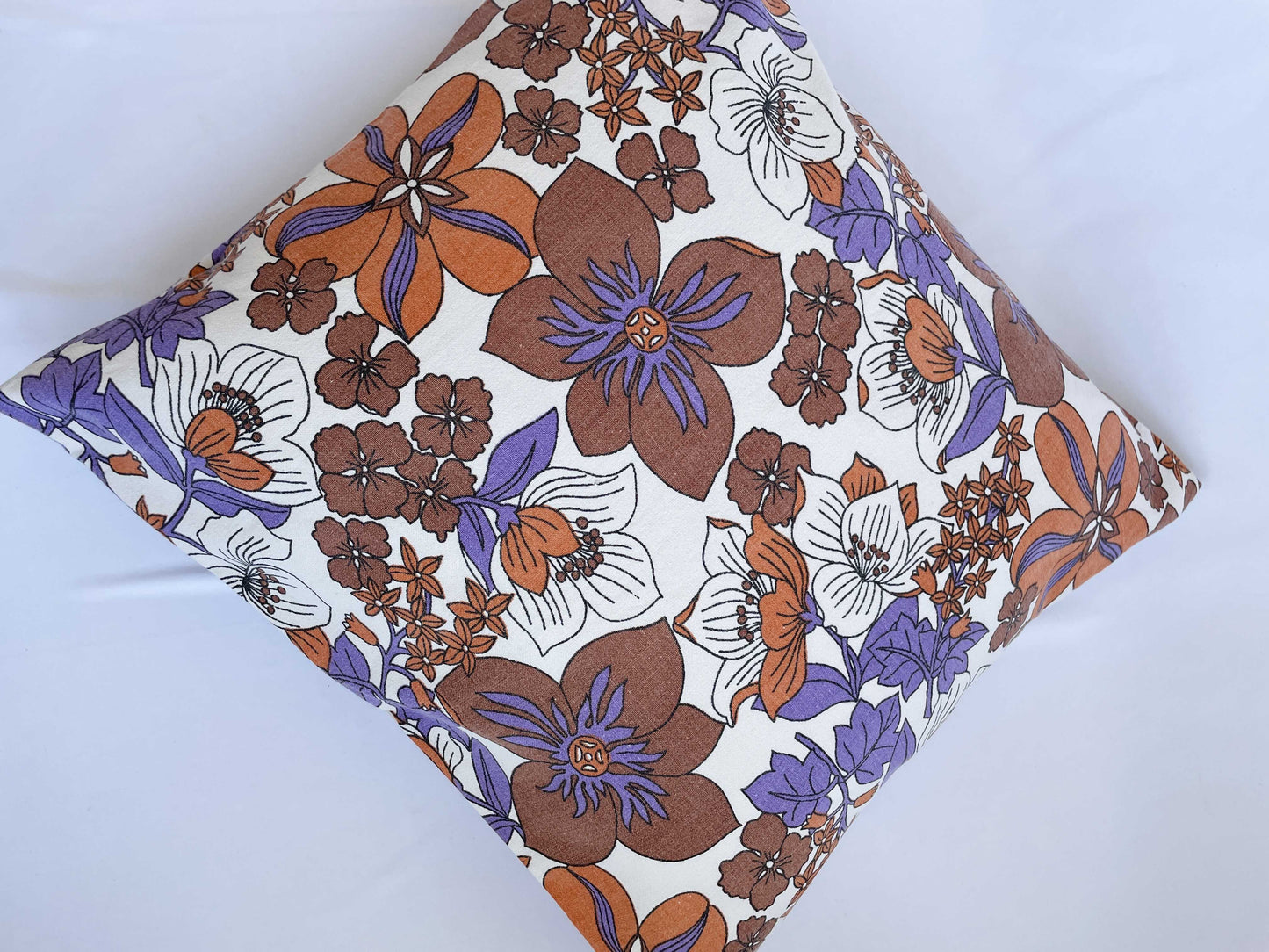 Babysengetøj sæt - Orange, lilla og brune blomster